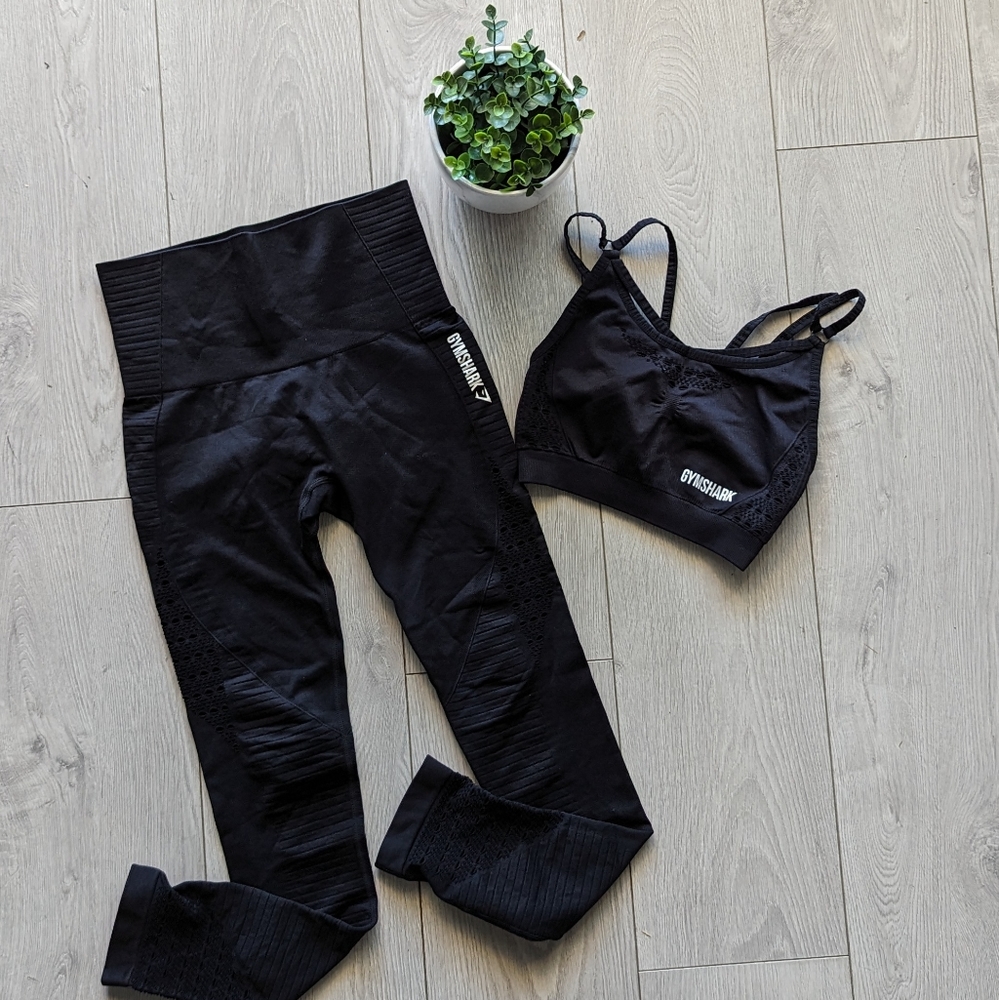 GYMSHARK GLOW/ENERGY LEGGINGS + SPORT BRA SET